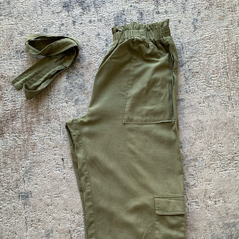 Linen blend wide leg pants with belt